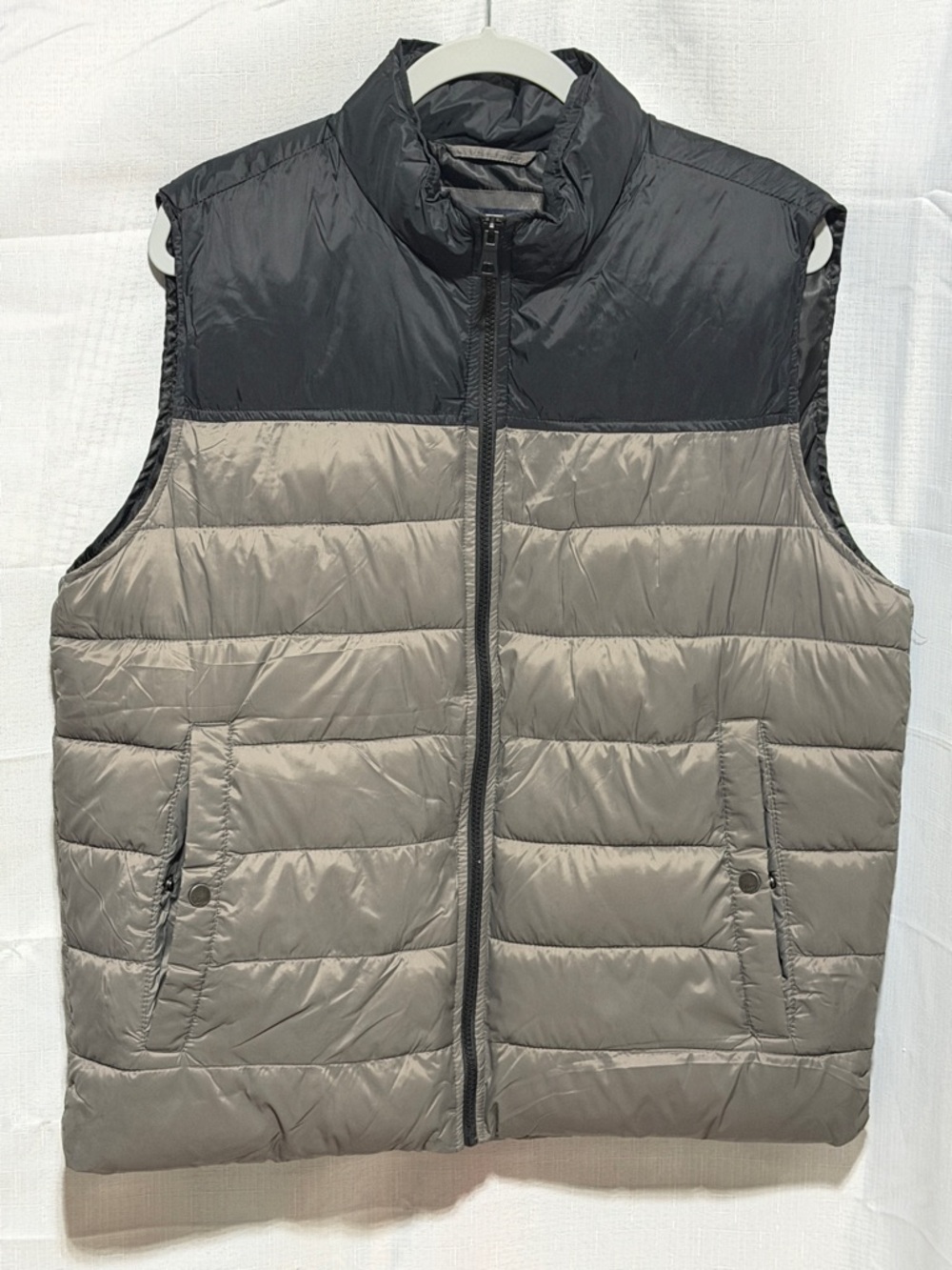 Bass Puffer Vest EUC